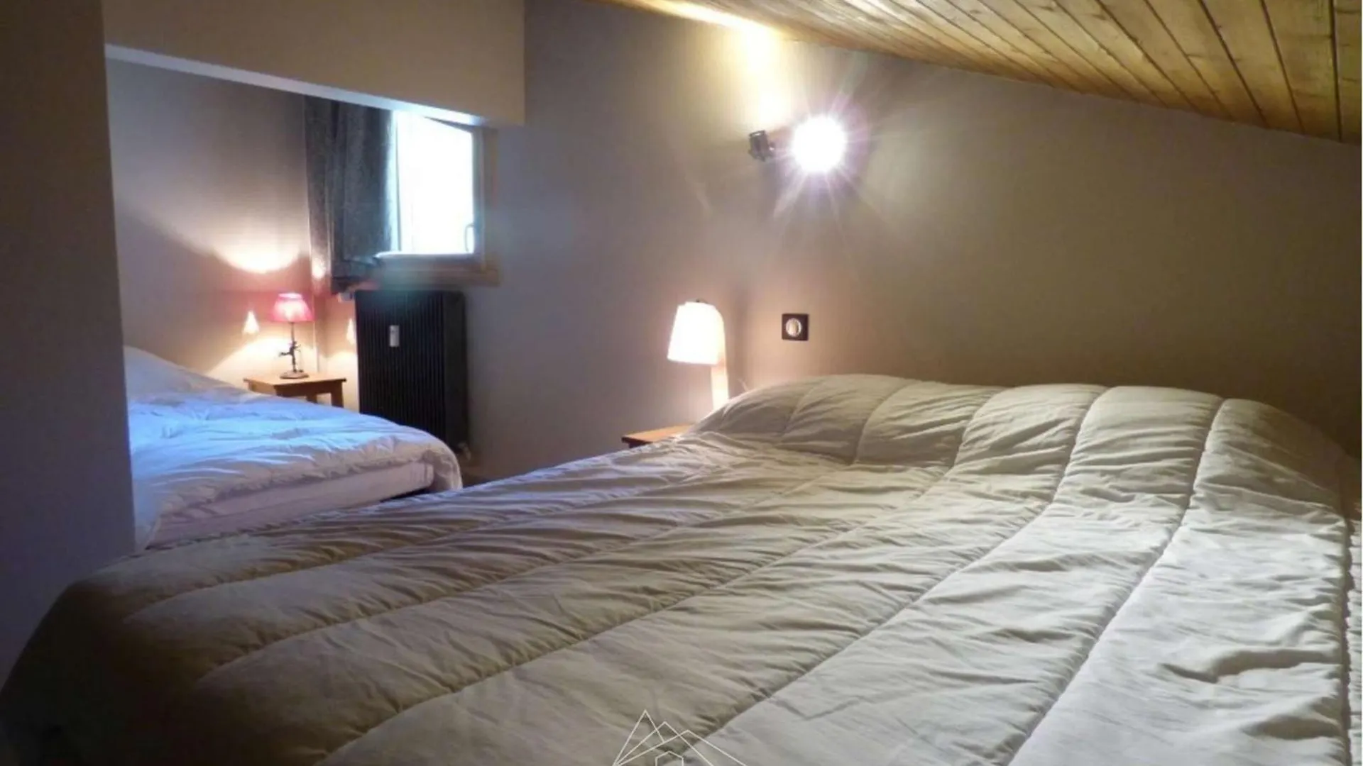 Appartement Renove 8 Personnes Avec Balcon Et Parking - Fr-1-458-138 Le Grand-Bornand 0*,  France