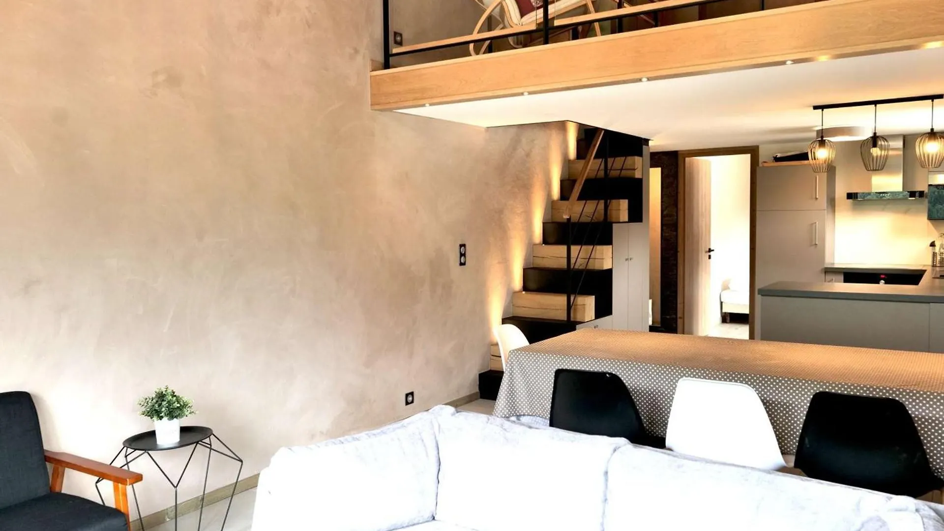 Appartement Renove 8 Personnes Avec Balcon Et Parking - Fr-1-458-138 Le Grand-Bornand
